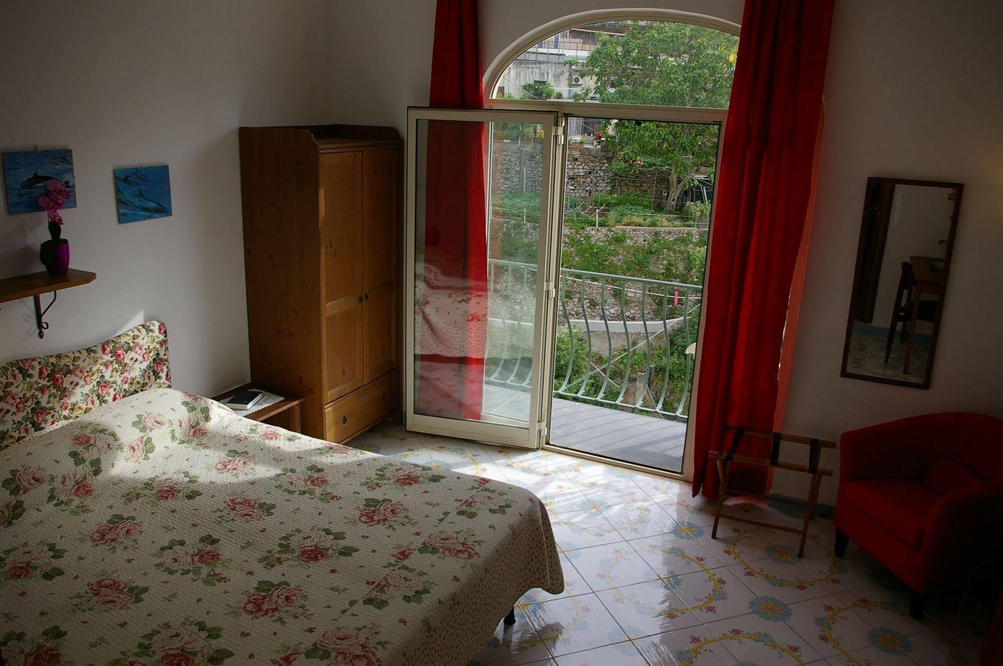 B&B Venus Inn بوسيتانو المظهر الخارجي الصورة